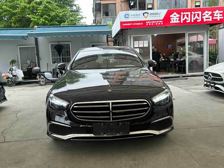 Mercedes-Benz E-Class 2022 E 300 L — фото 2