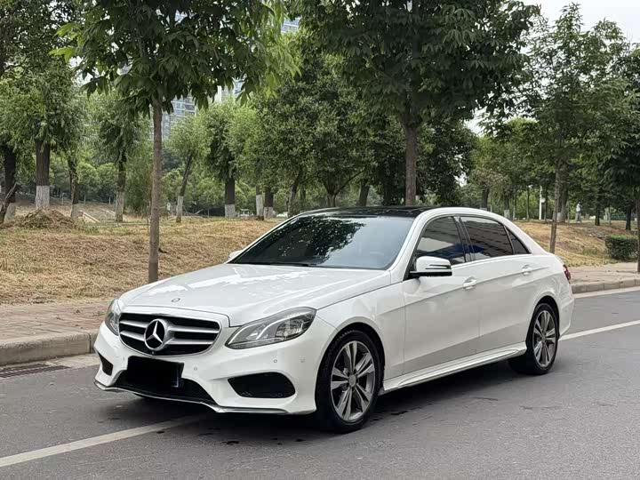 Mercedes-Benz E-Class 2015 E 260 L Sport — фото 2
