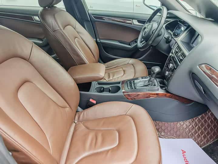 Audi A4L 2016 35 TFSI S line Comfort — фото 15