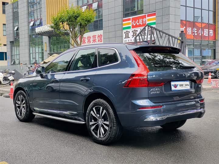 Volvo XC60 2024 B 5 4 WD — фото 4