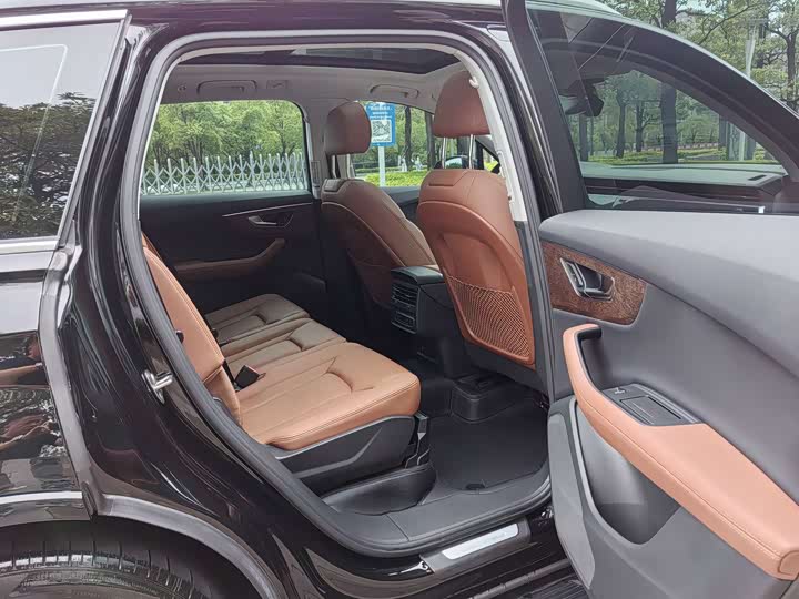 Audi Q7 2024 45 TFSI quattro S line Sport — фото 20