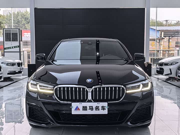BMW 5-Series 2023 530 Li Leading M — фото 2