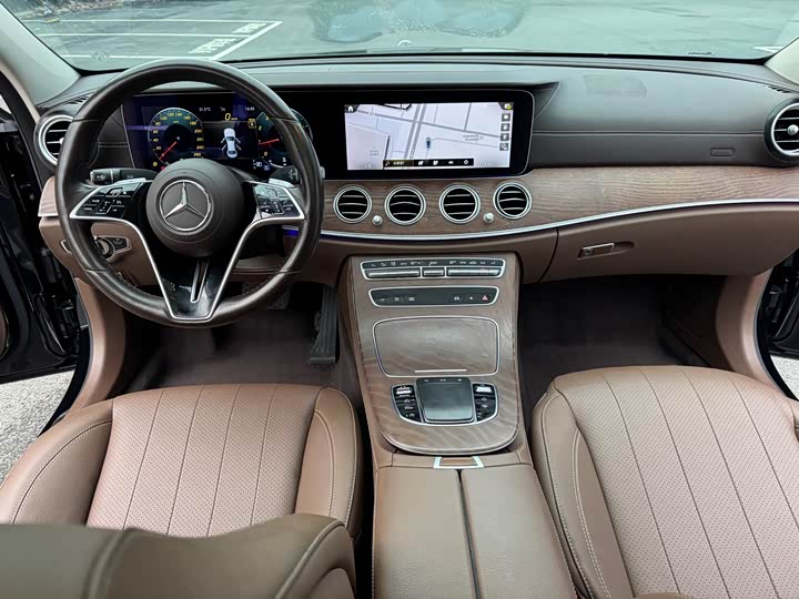 Mercedes-Benz E-Class E 300 L люкс — фото 11