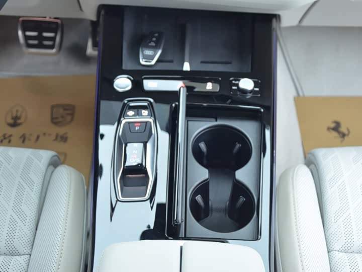 Audi A6L 2.0T quattro премиум — фото 9