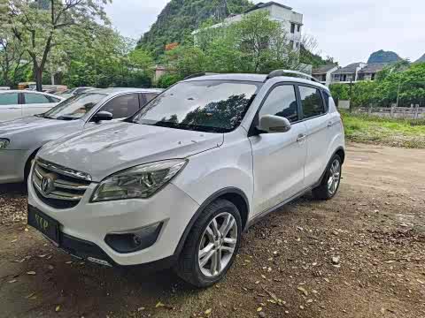 Changan CS35 2016 1.6 L MTLuxury V — фото 10