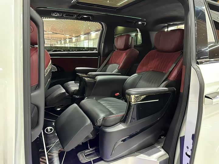 Trumpchi M8 2023 400 T — фото 9