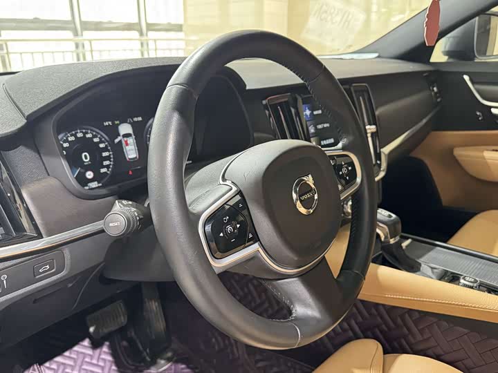 Volvo V90 2018 Cross Country T 5 AWD Volvo Ocean Race — фото 5