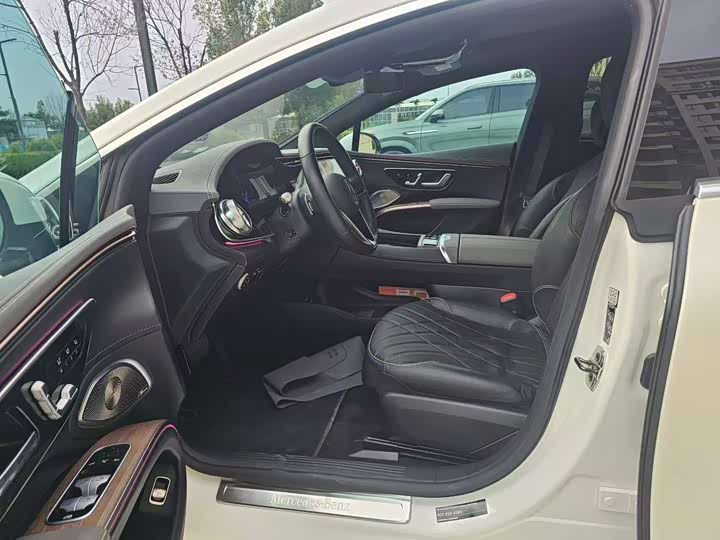 Mercedes-Benz EQS рестайлинг 580 4MATIC — фото 4