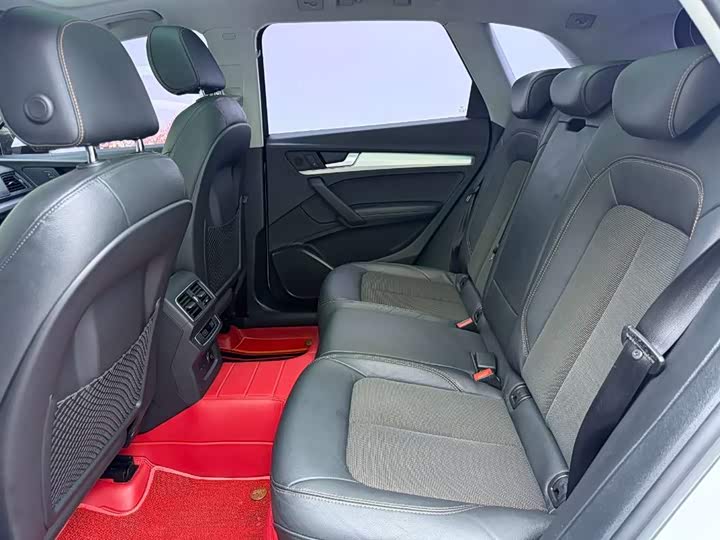 Audi Q5L 2020 40 TFSI — фото 19