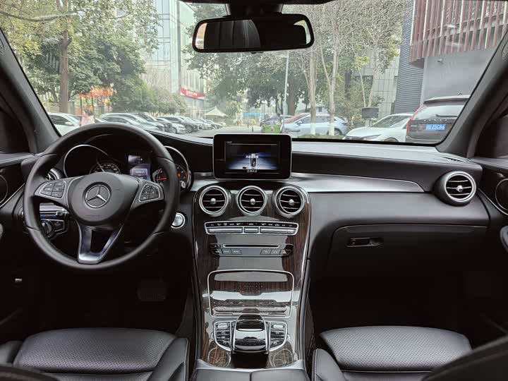 Mercedes-Benz GLC 2017 GLC 260 4 MATIC — фото 12