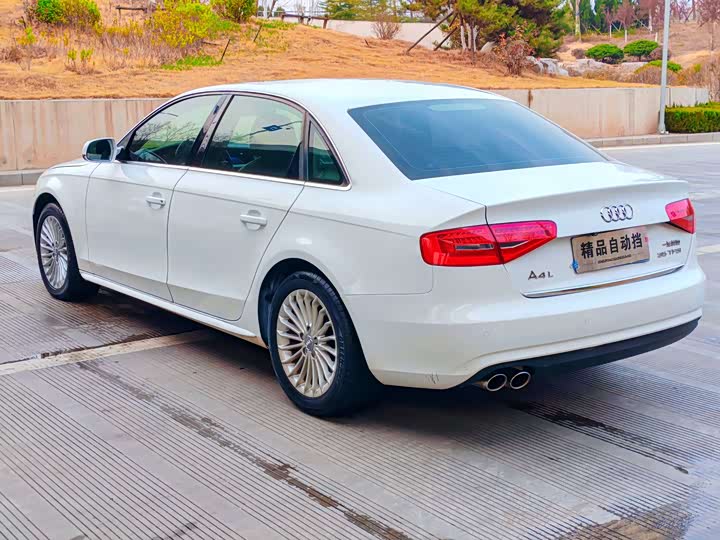 Audi A4L 2015 35 TFSI ATComfort — фото 7