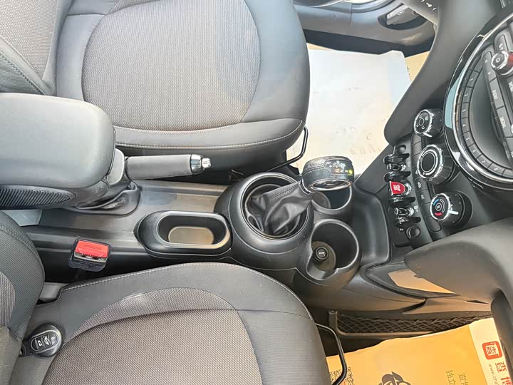 MINI Hatch — фото 15