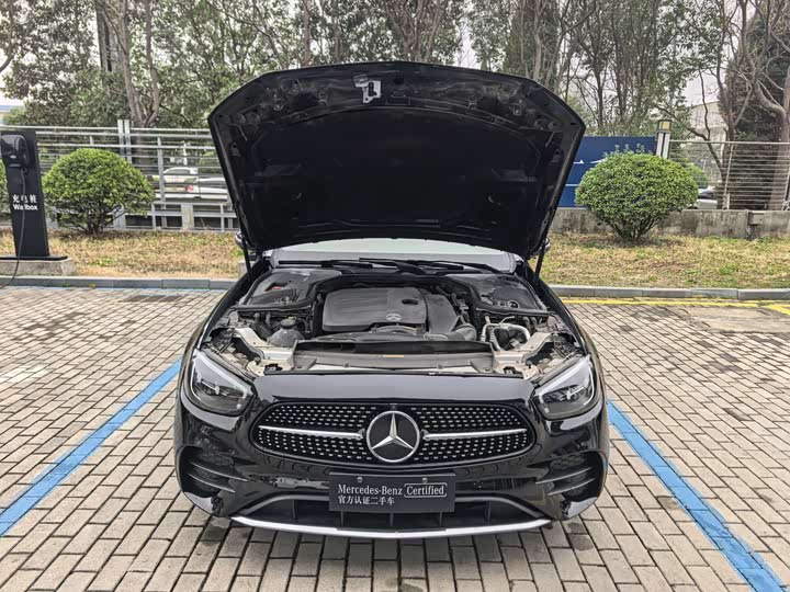 Mercedes-Benz E-Class 2021 E 300 L Luxury — фото 13