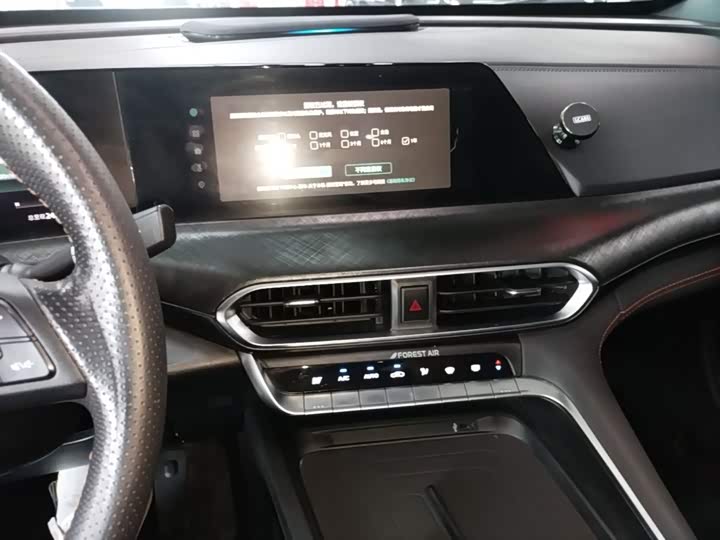 Changan UNI-T 2022 1.5 T Premium — фото 13