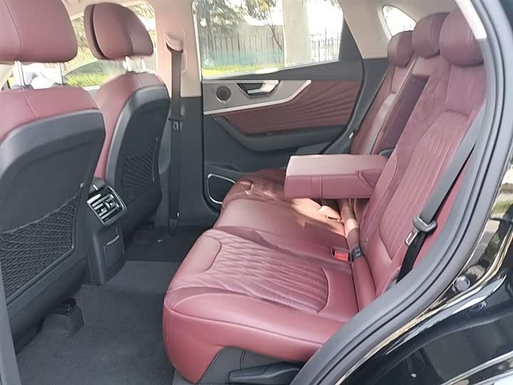 Hongqi HS5 2023 2.0 T Pro — фото 17