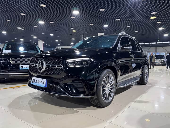 Mercedes-Benz GLE — фото 1