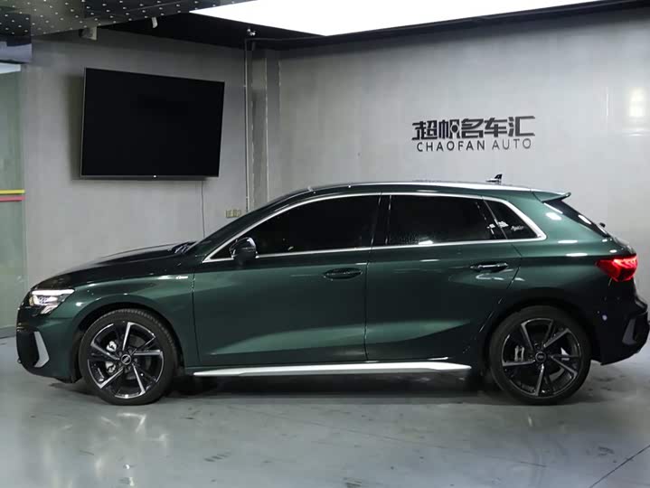 Audi A3 2024 Sportback 35 TFSI Sport — фото 6