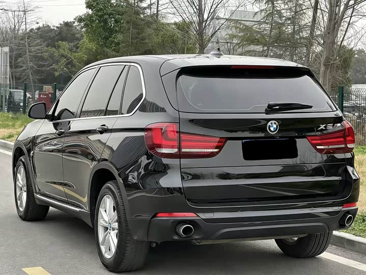 BMW X5 2017 x Drive 35i — фото 9