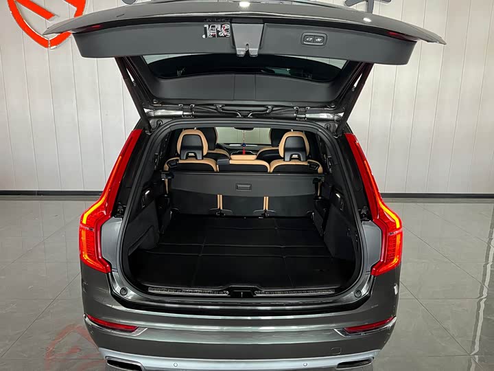 Volvo XC90 2019 T 6 7 V — фото 10