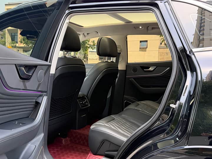Hongqi HS5 2023 2.0 T Pro — фото 5