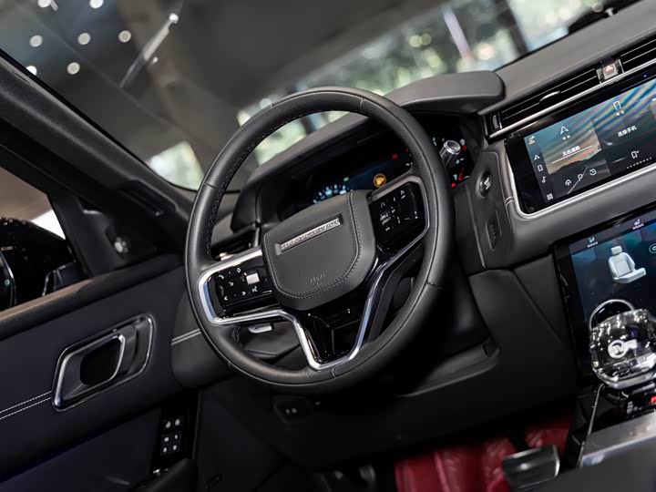 Land Rover Range Rover Velar — фото 12
