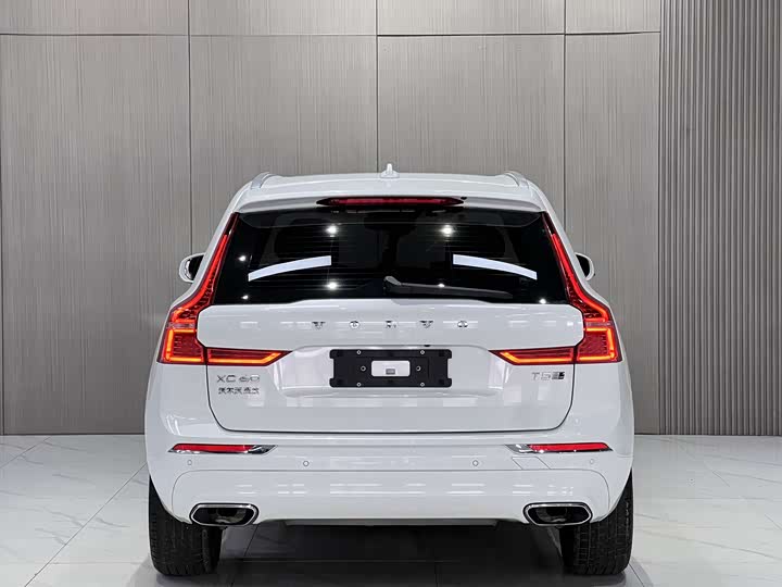 Volvo XC60 2020 T 5 4 WD — фото 10