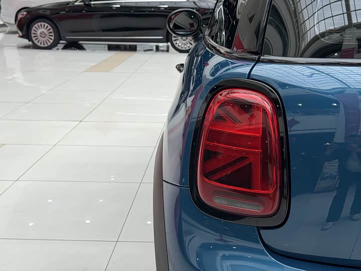 MINI Hatch — фото 19