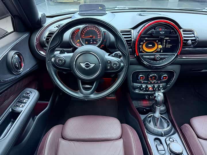 MINI Clubman — фото 17