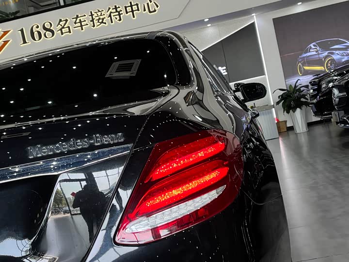 Mercedes-Benz E-Class 2020 E 300 L — фото 7