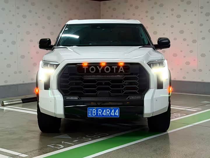 Toyota — фото 1