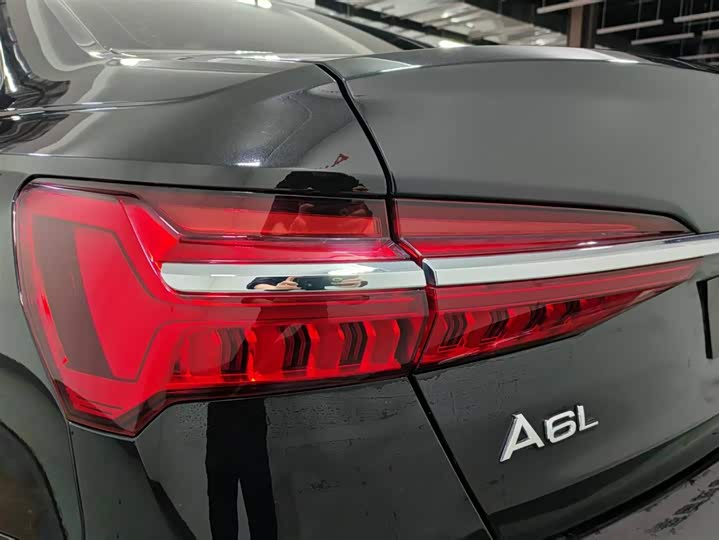 Audi A6L 2023 40 TFSI — фото 14