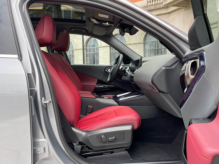 BMW X3 2025 x Drive 30 L M — фото 17
