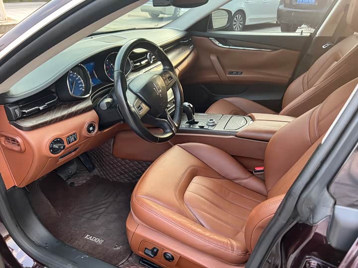 Maserati Quattroporte — фото 4
