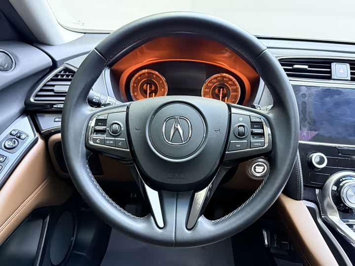 Acura CDX 2017 1.5 T 4 WD — фото 15