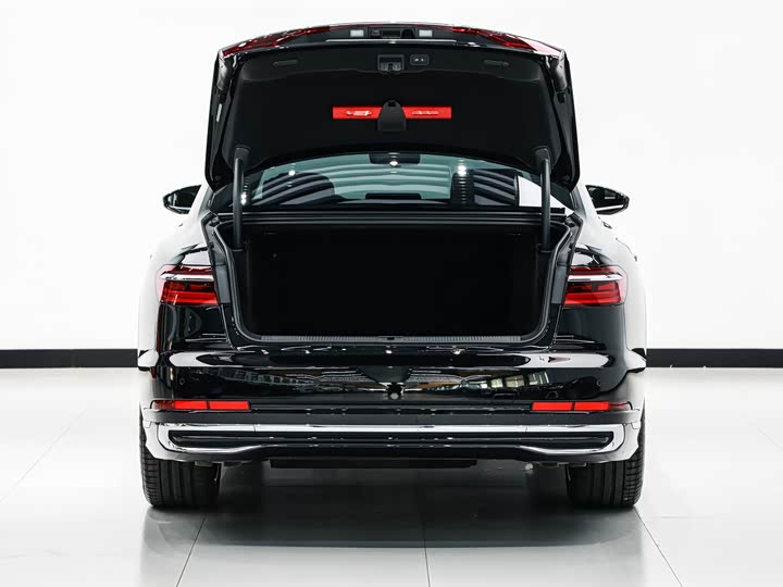 Audi A8 2025 A 8 L 50 TFSI quattro — фото 13