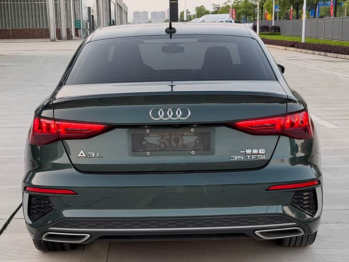 Audi A3 2022 A 3 L Limousine 35 TFSI Sport — фото 5