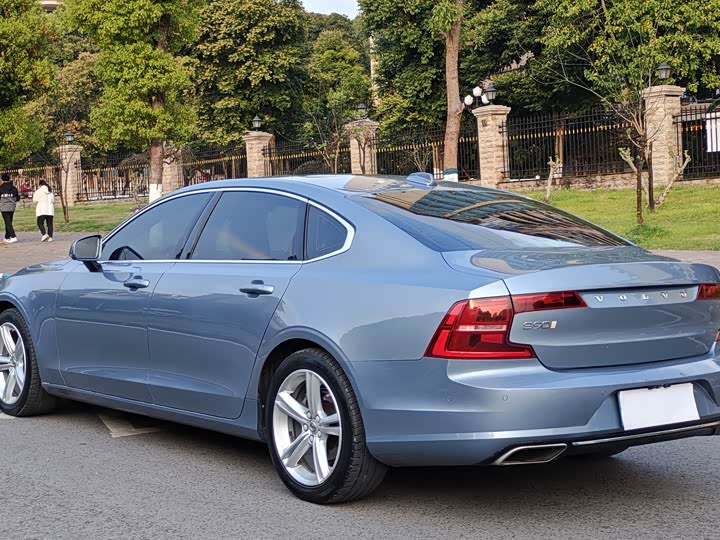 Volvo S90 2018 T 4 — фото 7