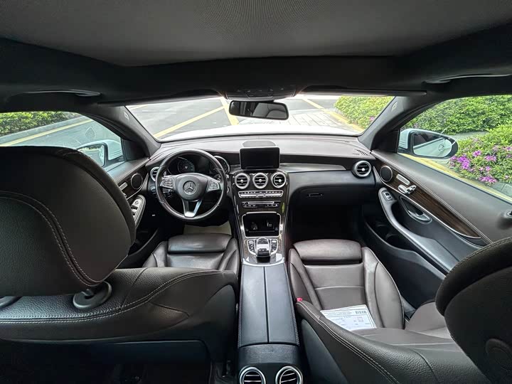 Mercedes-Benz GLC 260 4MATIC динамик — фото 18