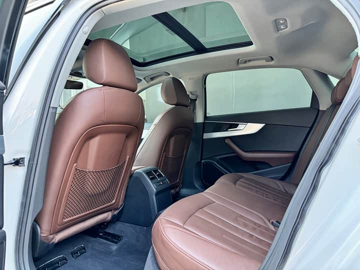 Audi A4L 2018 30 40 TFSI — фото 15