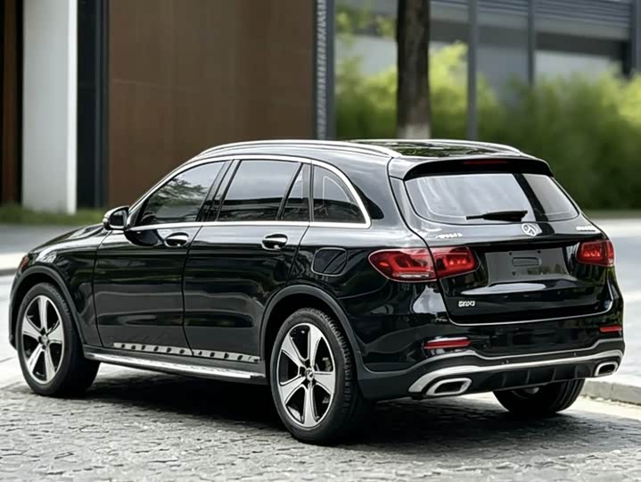 Mercedes-Benz GLC 2022 GLC 300 L 4 MATIC — фото 7
