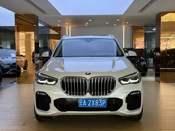 BMW X5 2020 x Drive 30i M — фото 2