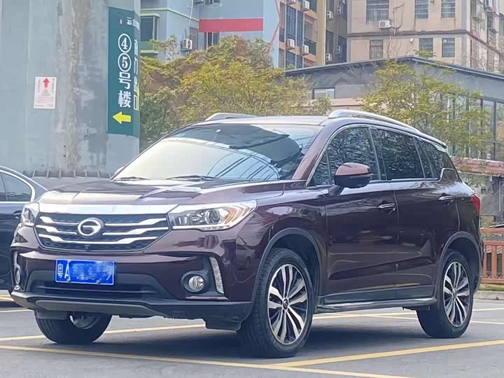 Trumpchi GS4 2017 235 T AT 2 WD — фото 1