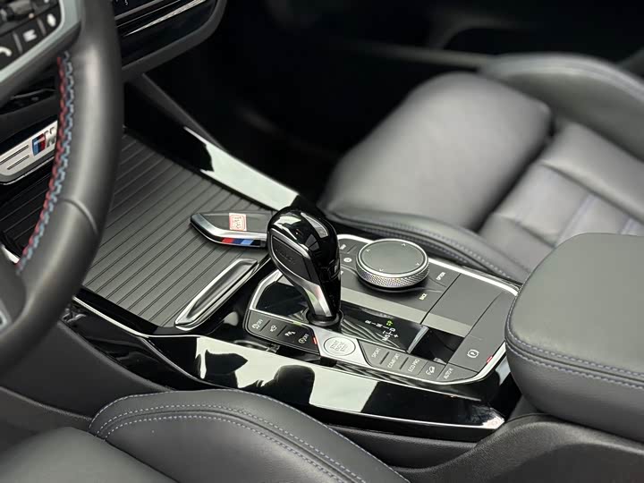 BMW X3 M40i 2022 M 40i — фото 10