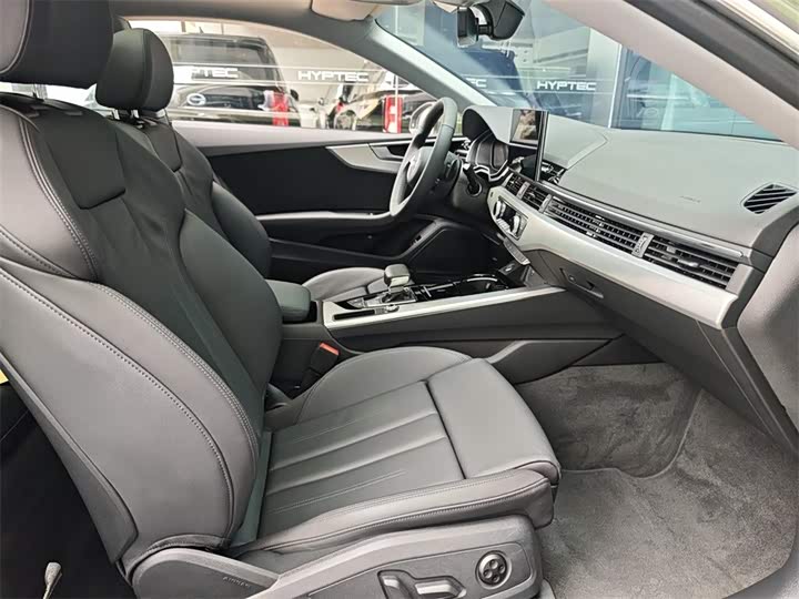 Audi A5 2024 Coupe 40 TFSI — фото 12
