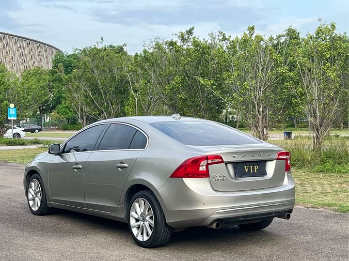 Volvo S60 2015 S 60 L 2.0 T — фото 7