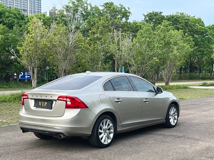 Volvo S60 2015 S 60 L 2.0 T — фото 9