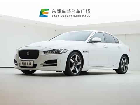 Jaguar XE 2015 2.0 T 240 PS R-Sport — фото 22