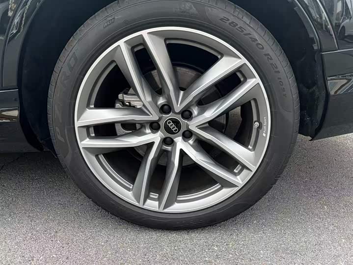 Audi Q7 2025 55 TFSI quattro S line Sport — фото 17