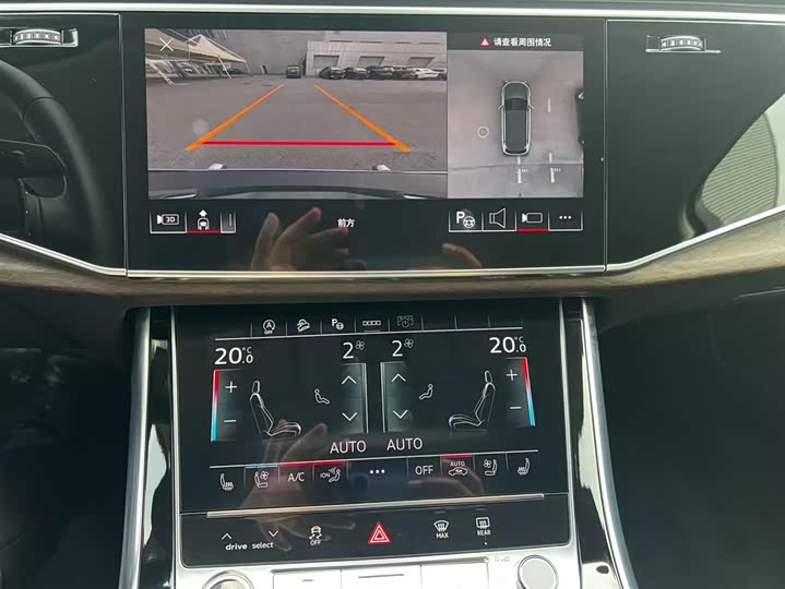 Audi Q7 2025 55 TFSI quattro S line Sport — фото 7