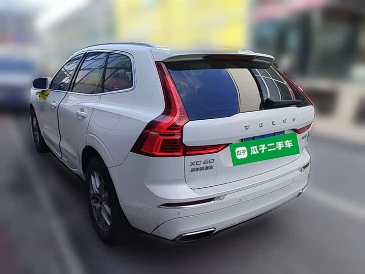 Volvo XC60 2021 T 5 4 WD — фото 9